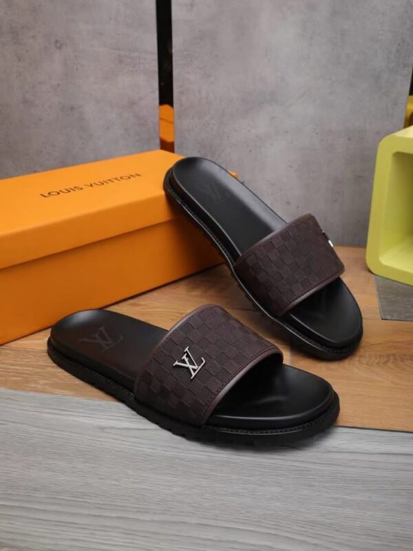 Mens Slippers - Image 4