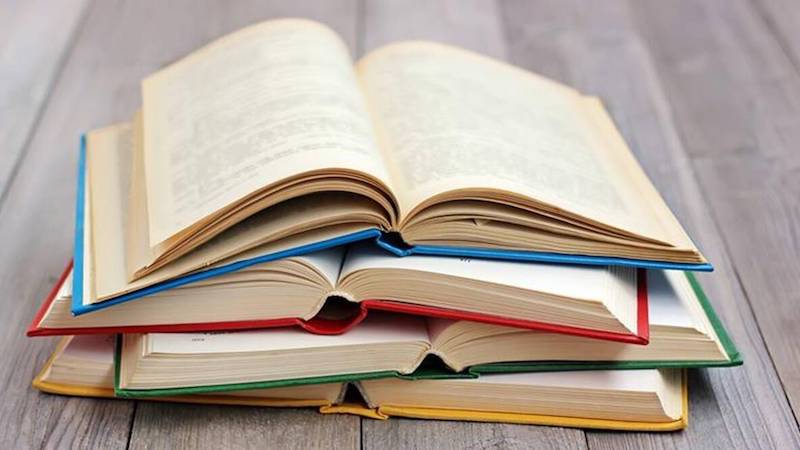 10 Benefits of reading Books